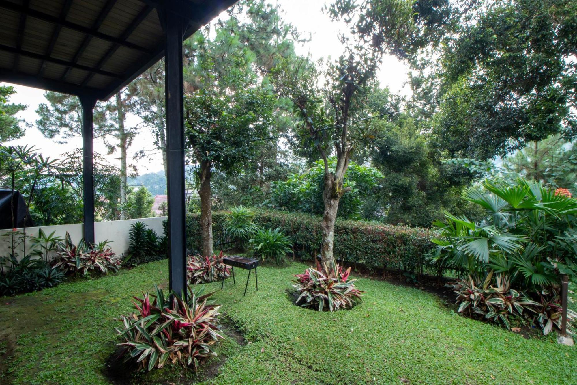 Family Only Mountain View Villa - De Reiz Villa Kesuma 3Br Бандунг Екстер'єр фото